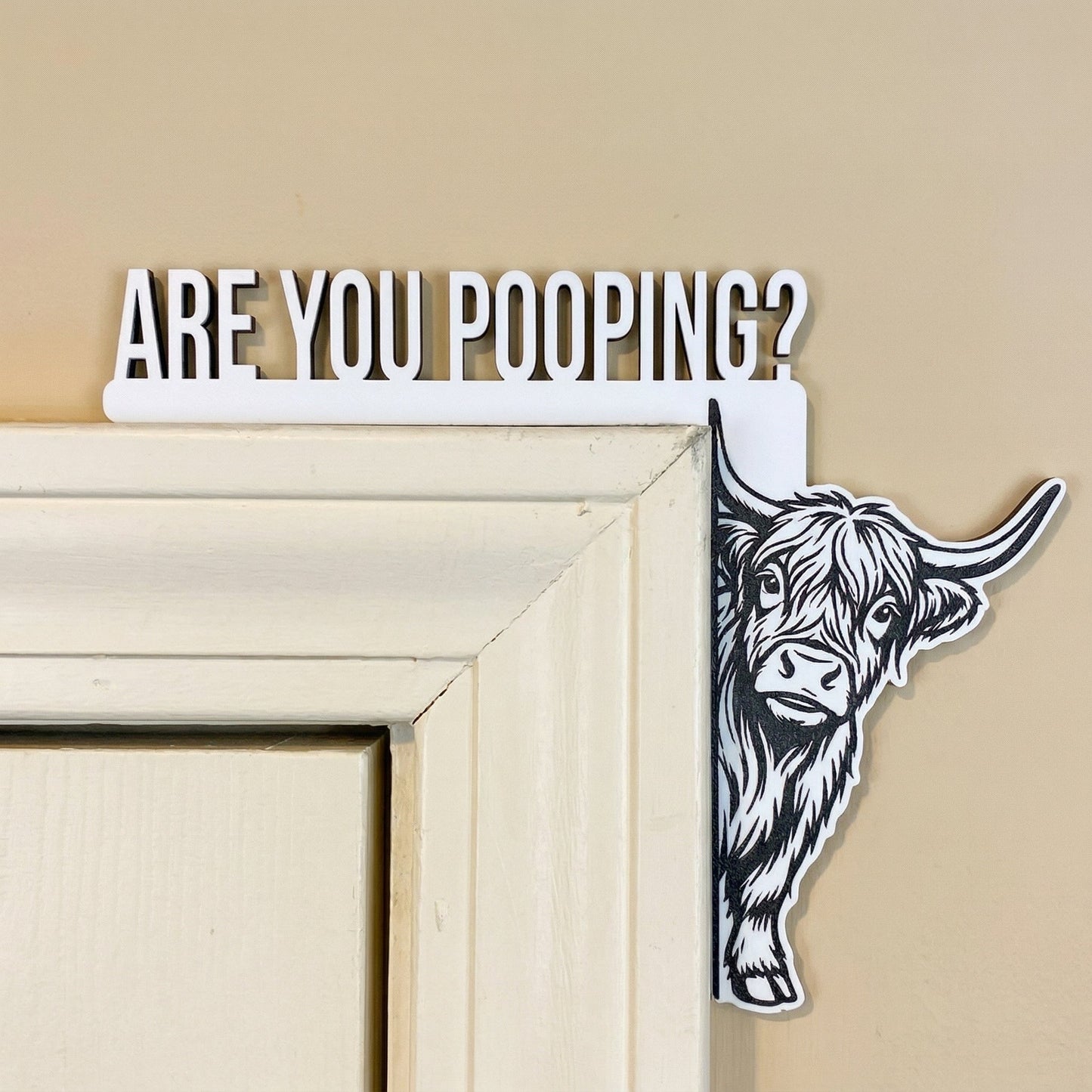 đLast Day 49% OFF - Highland Cow "Are You Pooping?" Door Corner Decoration